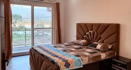 2bhk With Mesmerizing Ganga View