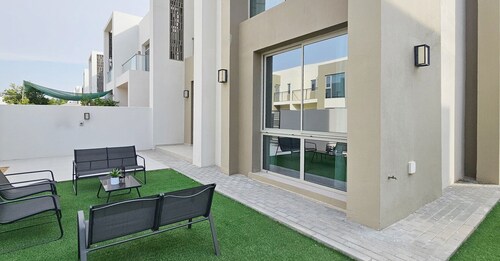 Ultra Modern 4 Bedroom Villa in Arabian Ranches