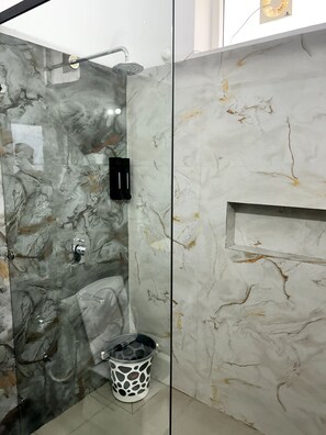 Deluxe Double Room, Mountain View | Free WiFi