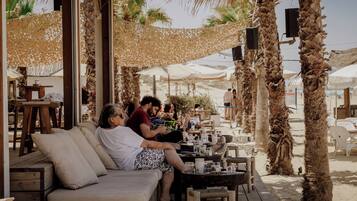 Beach bar