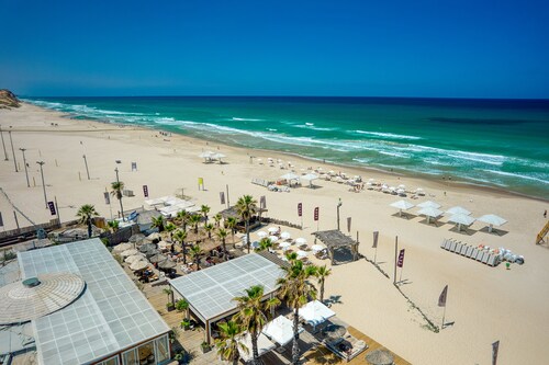 Poleg Beach Seaview Stay by Sea N' Rent
