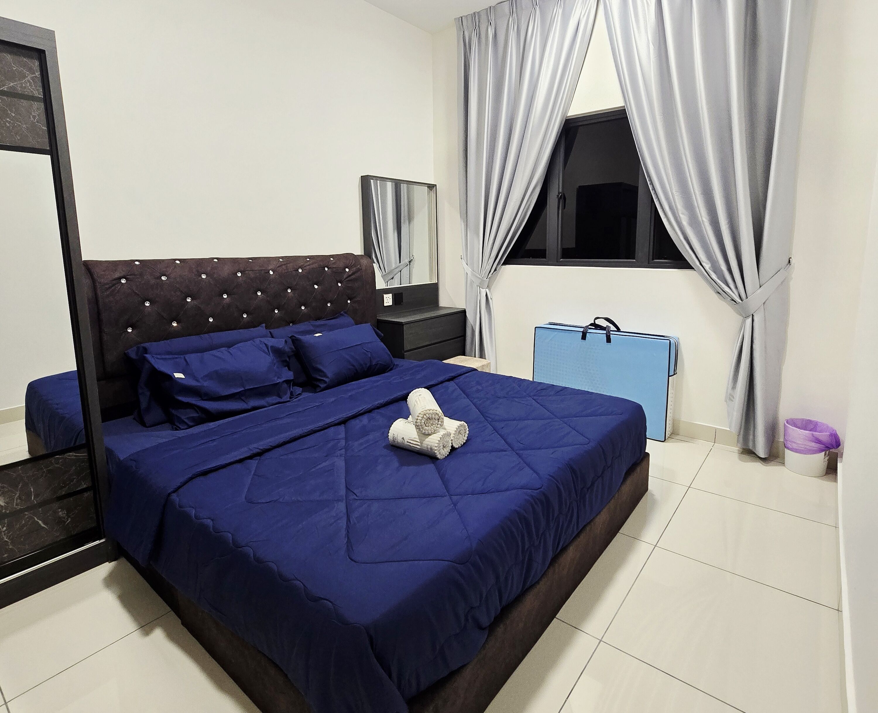 3 bedrooms, blackout drapes, soundproofing, iron/ironing board