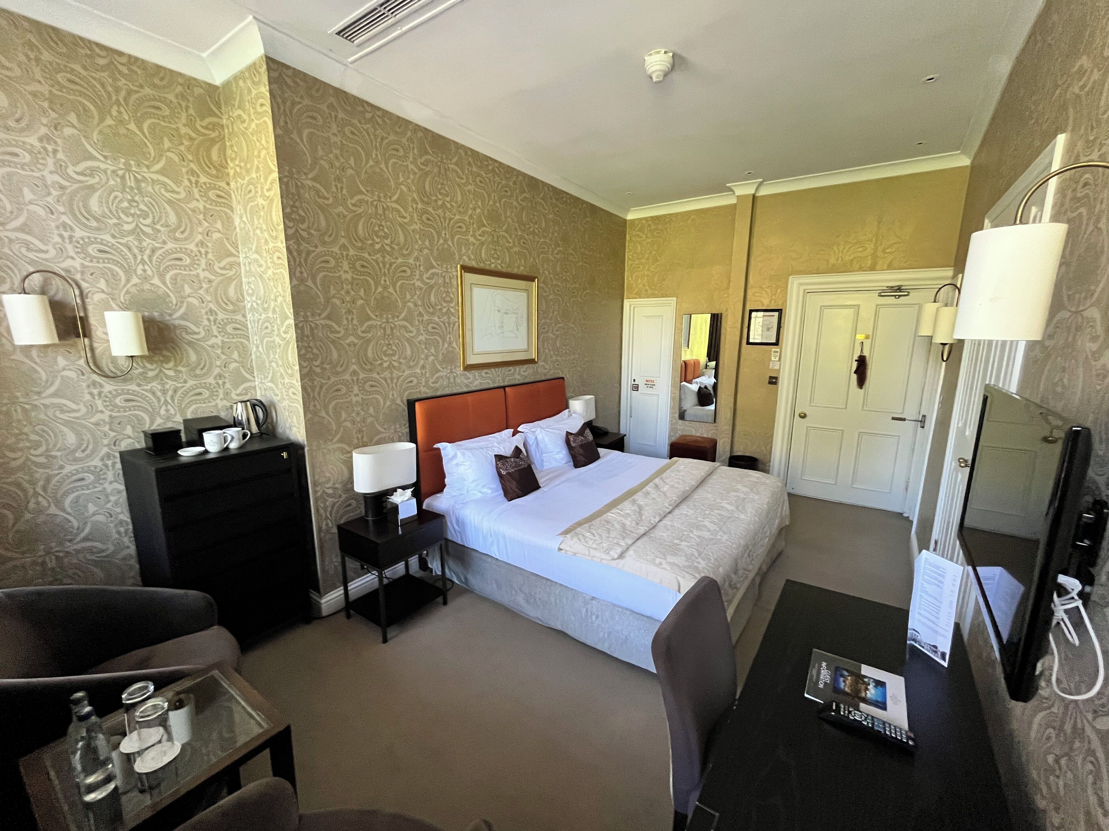 Deluxe Double Room, City View