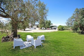 Familienvilla, Mehrere Schlafzimmer (Villa Tartaruga Luxury With Pool) | Unterkunftsgelände