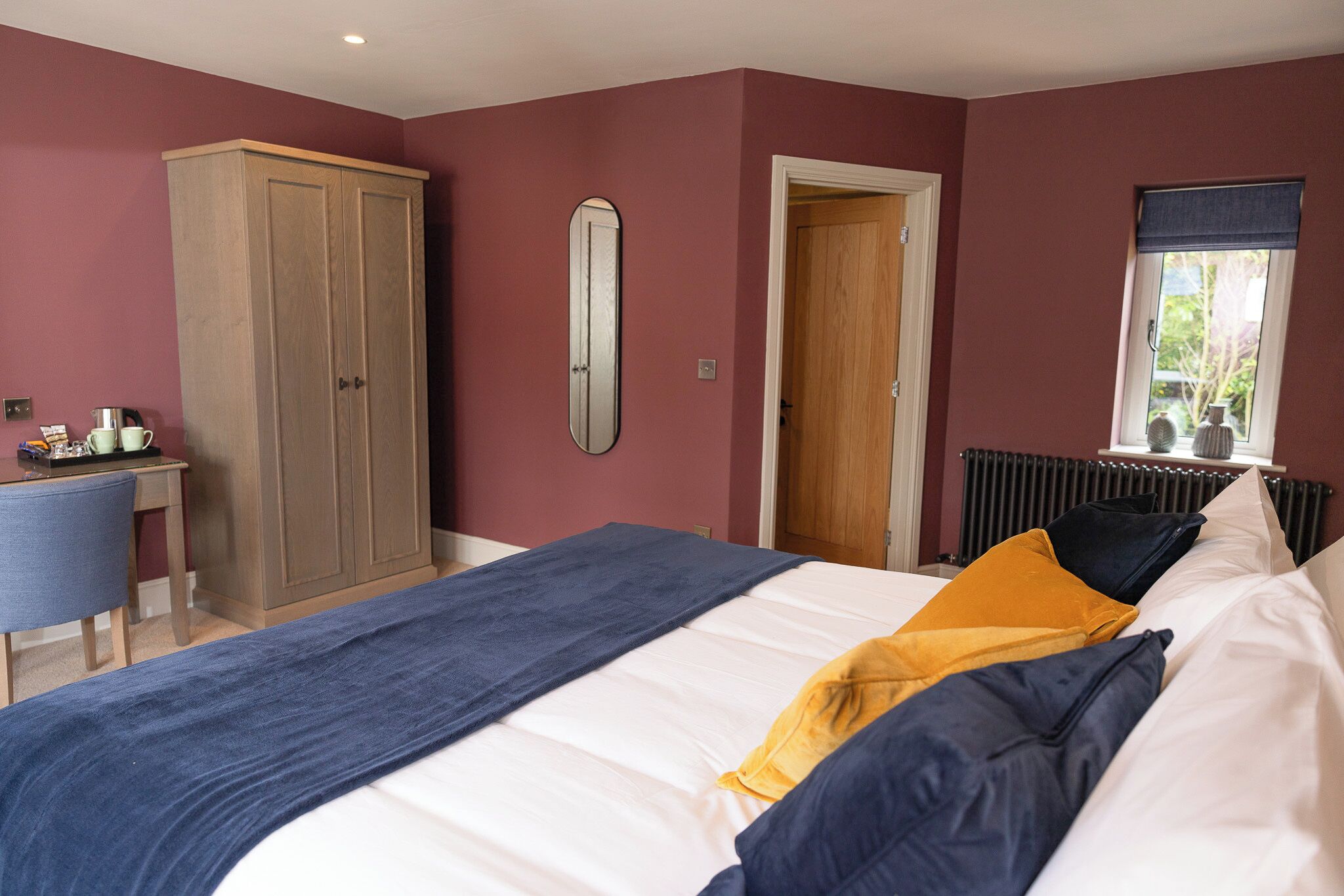 Desk, iron/ironing board, free WiFi