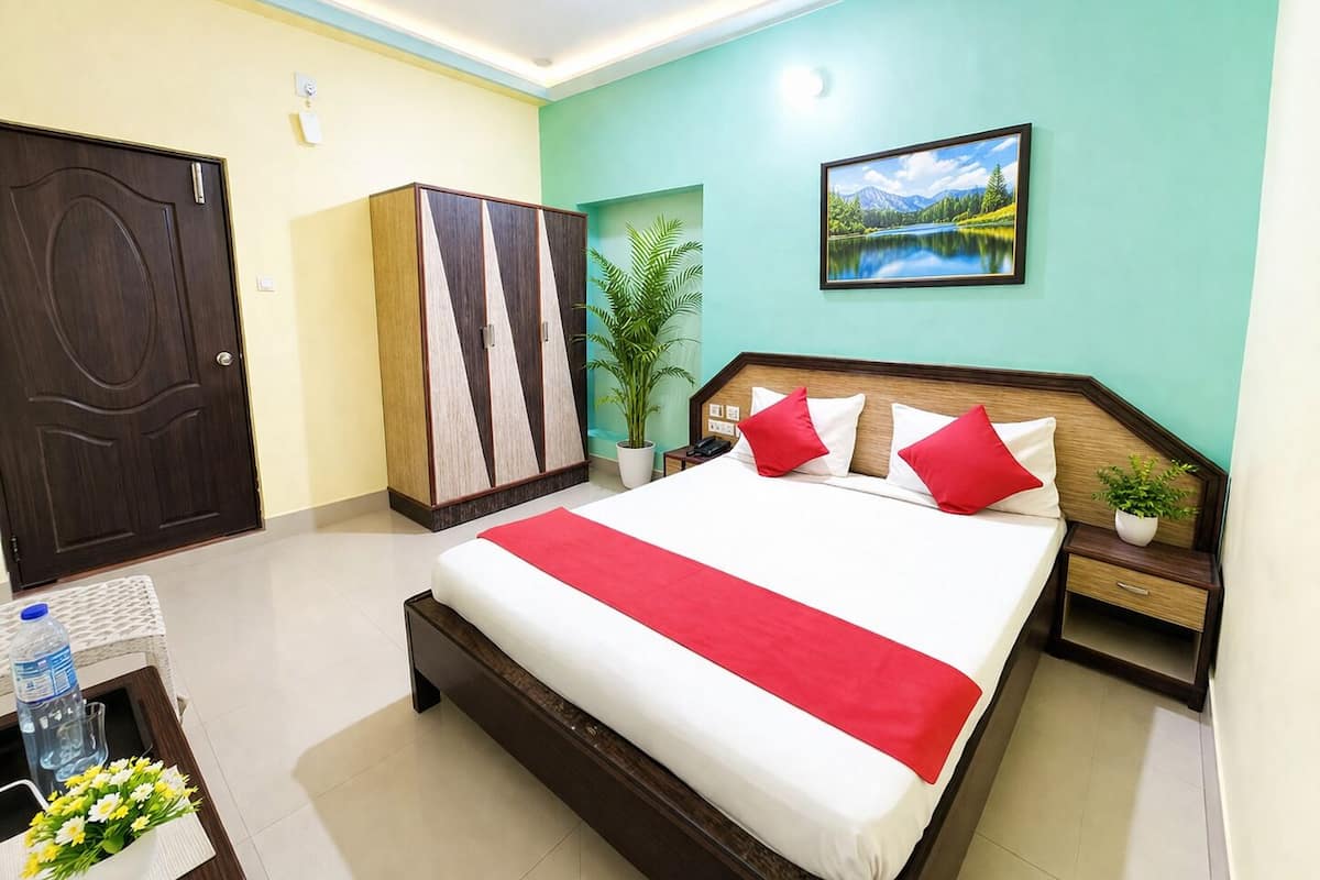 Hypo-allergenic bedding, in-room safe, soundproofing, free WiFi