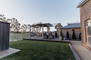 Terrace/patio - Relax & watch magical sunsets upstairs balconies overlooking the beautiful lake (Nagambie)