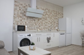 Fridge, microwave, oven, dishwasher
