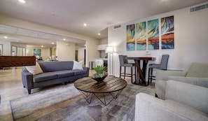 Fernseher, Arbeitsbereiche