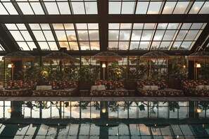 Indoor pool, 2 outdoor pools - Rox Resort (Køge)
