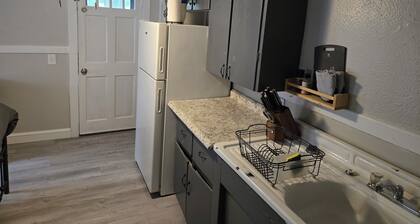 Tiny Home with AC and WiFi in lovely Ludlow