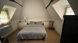 9 bedrooms, iron/ironing board, WiFi, bed sheets - Propriété au calme : 2 maisons d'habitation 1 maison avec salle de cinéma & jeux (Le Mesnil-sur-Blangy)