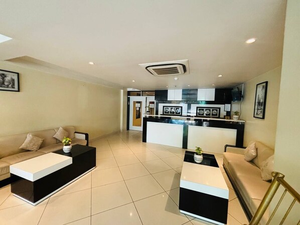 Reception - The Royal City Hotel (Jodhpur)