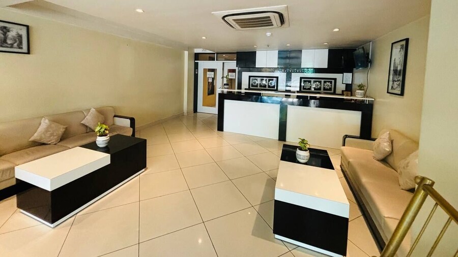 The Royal City Hotel