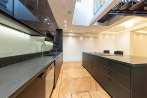 Hus