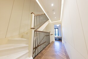 Hus