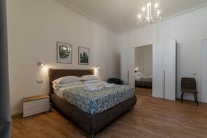 2 bedrooms, iron/ironing board, free WiFi, bed sheets - CS Termini National Apt No. 3 (Rome)