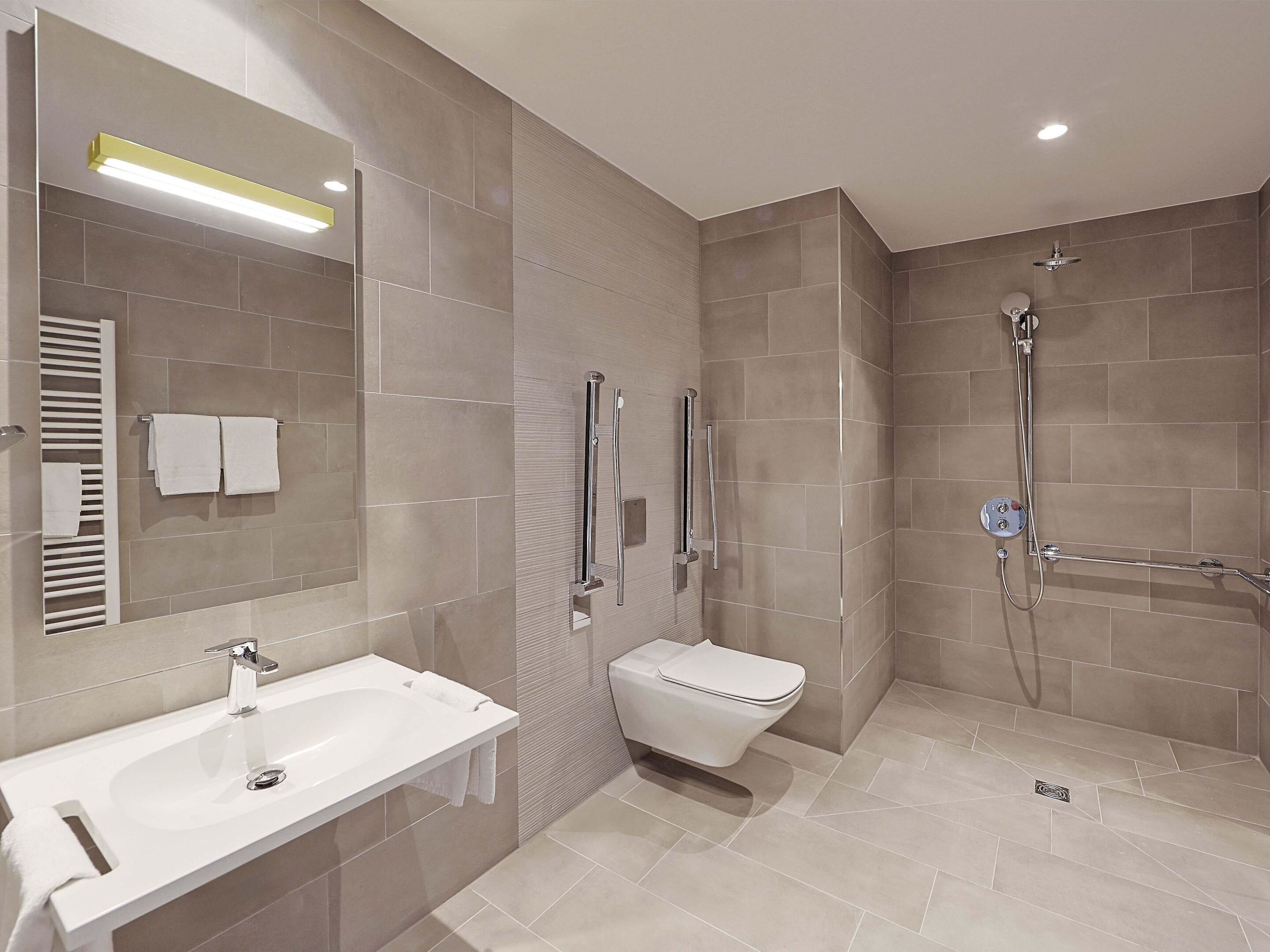 Foto - B&B Hotel Berlin Airport-Nord