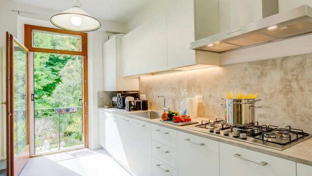 Family Apartment, 2 Bedrooms, 2 Bathrooms (Boutique Terrace Apartment In The) | Private kitchen