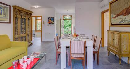 Boutique Terrace Apartment In The Center