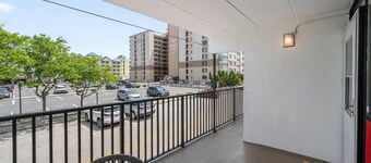 Three Bedroom Oceanside Condo Steps from the Beach