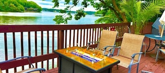 Willow Wayfarer-#13-2BD/2BA/Pools/Grill/Dock/Firepit-4PP