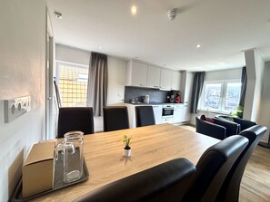 Microwave, oven, dishwasher