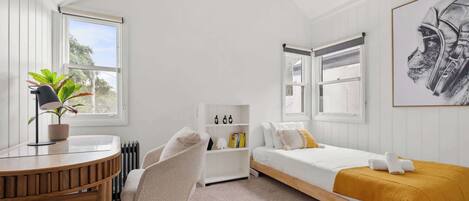 4 bedrooms, desk, iron/ironing board, travel cot