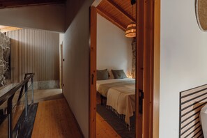 2 quartos, Wi-Fi de cortesia, roupa de cama