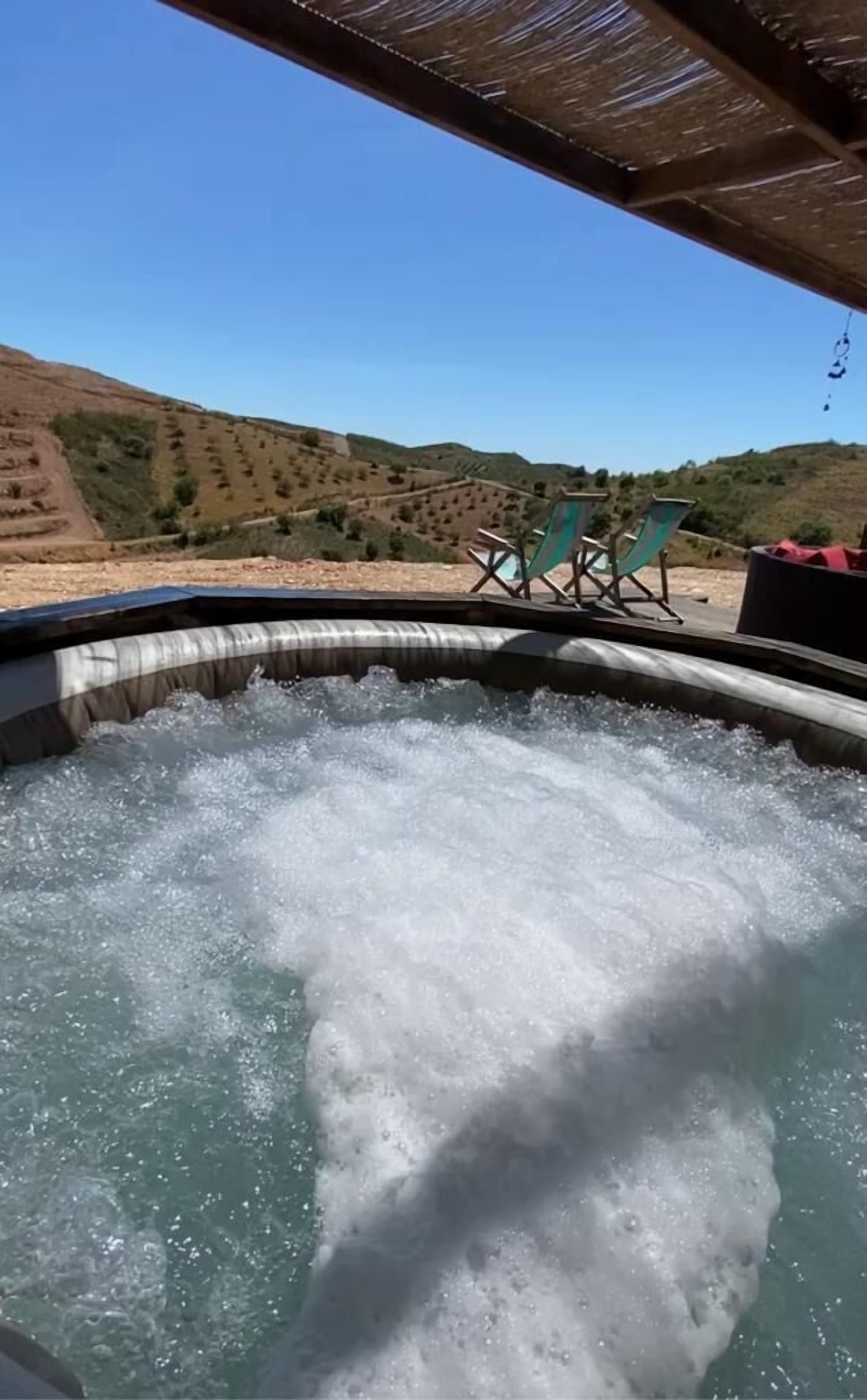 Chalet, Mountain View | Tab spa persendirian