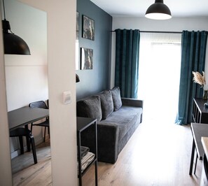Studio | Wohnbereich | Flachbildfernseher