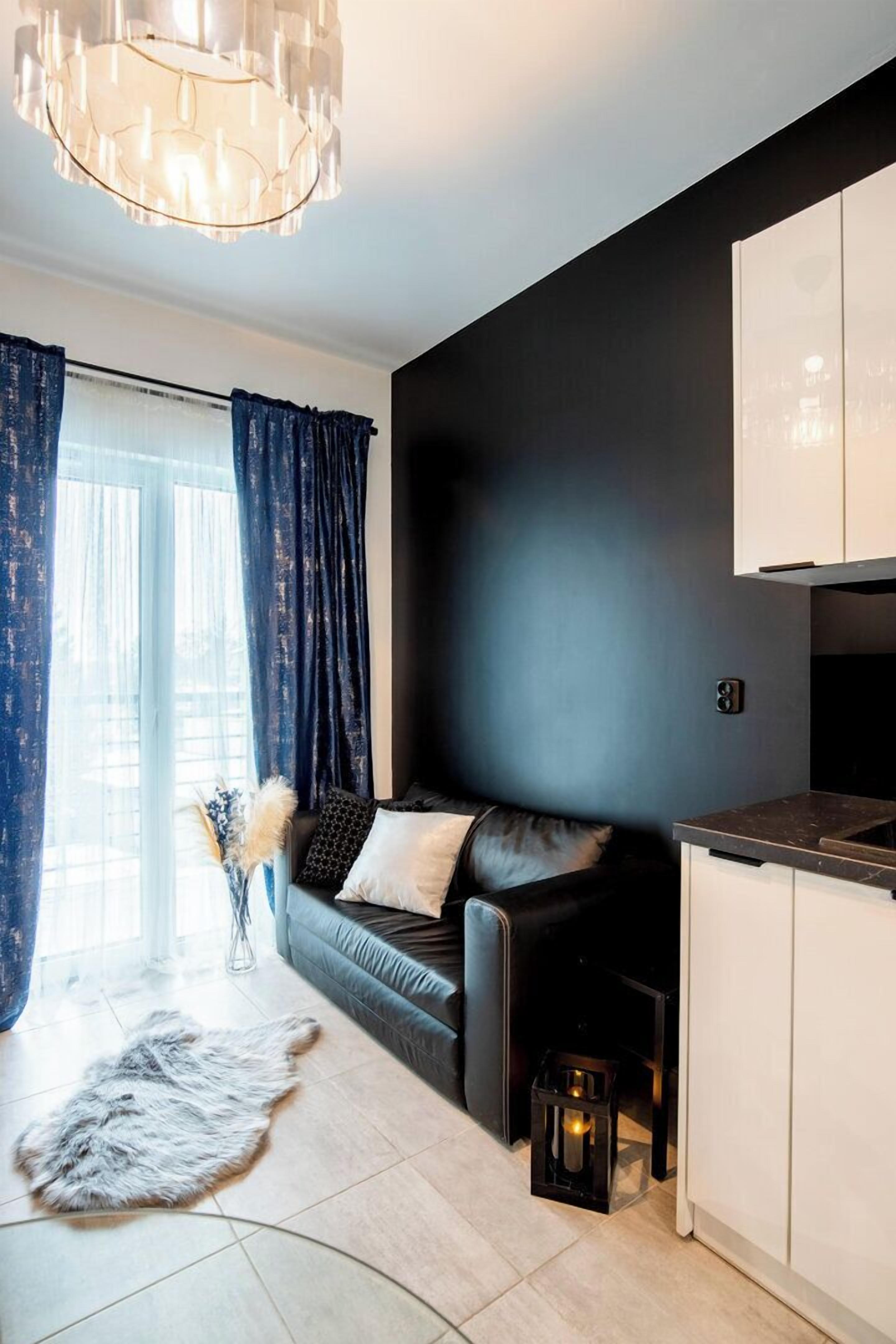 Romantic Apartment, Balcony | Living area | Flat-screen TV