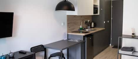 Studio | Private kitchenette
