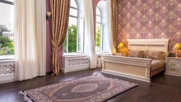 Apartment, 2 Bedrooms, Balcony, City View | Premium bedding, minibar, in-room safe, individually decorated