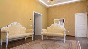 Apartment, 2 Bedrooms, Balcony, City View | Premium bedding, minibar, in-room safe, individually decorated