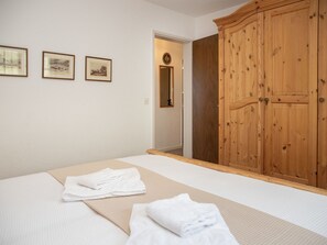 3 bedrooms, free WiFi