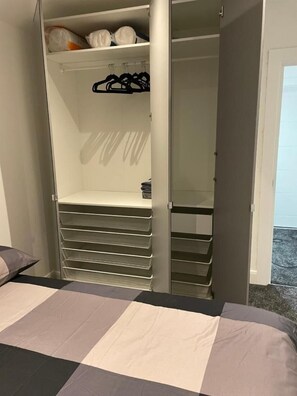 Hus - 1 soveværelse - ryger - balkon | 1 soveværelse