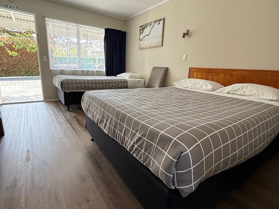 Standard Studio | Free WiFi