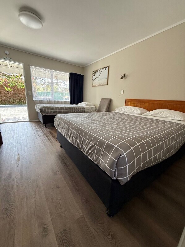 Standard Studio | Free WiFi - Motel Homestead Papakura (Papakura)