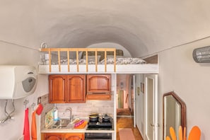 1 camera, Wi-Fi gratuito, lenzuola