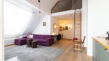 Luxury Loft, City View | In-room safe, blackout drapes, soundproofing, iron/ironing board