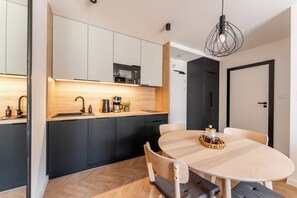 Apartment, Kitchenette, Beachside