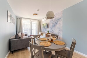 Apartment, Courtyard View | 1 bedroom, iron/ironing board, free WiFi