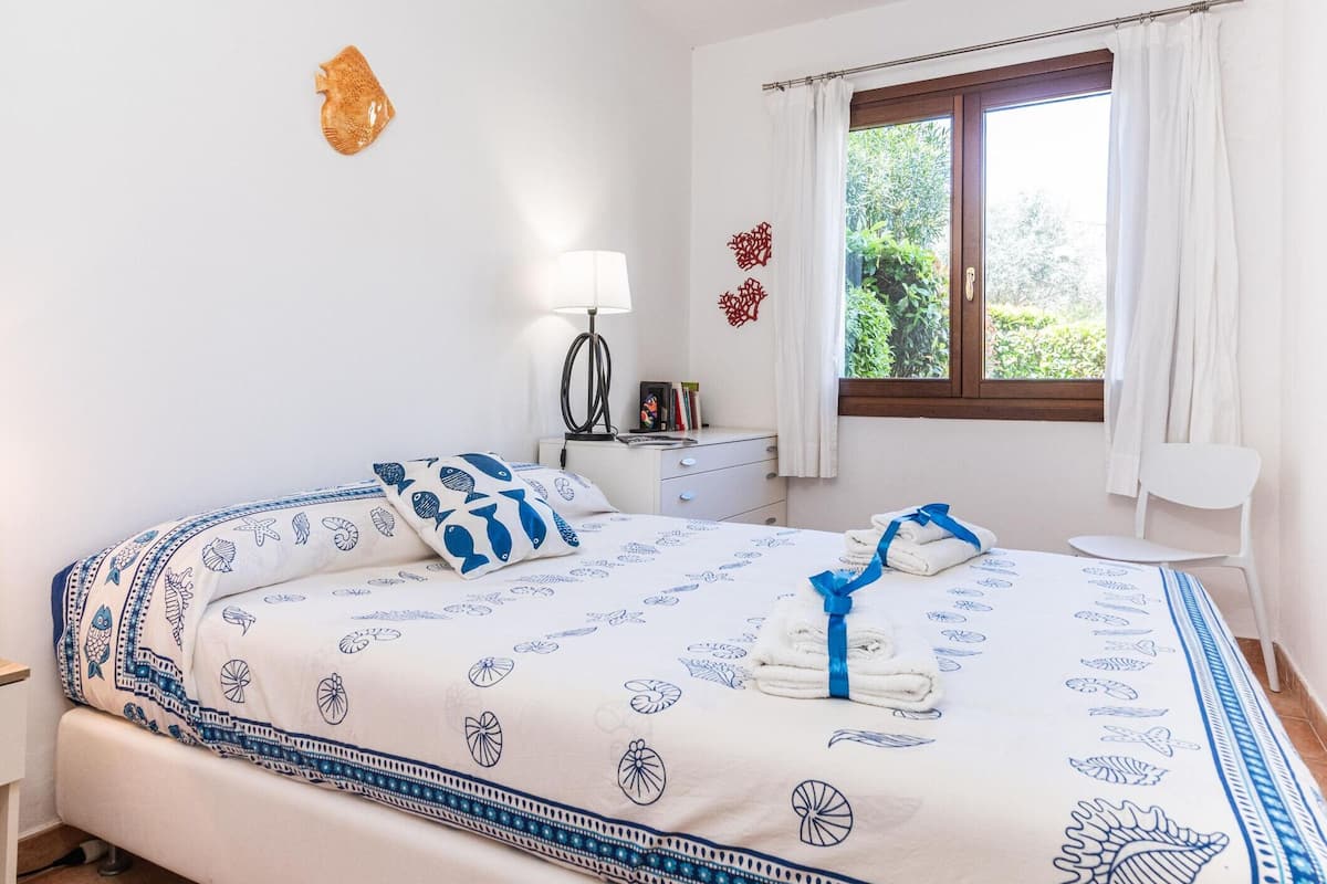 Familieleilighet, flere soverom, 2 bad (Il Borgo 20 D4 700m From The Beach) | 2 soverom, wi-fi (inkludert) og sengetøy