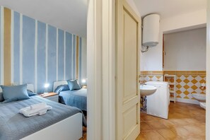 Familieleilighet, flere soverom (Il Borgo 10/5 700m From The Beach) | 2 soverom, wi-fi (inkludert) og sengetøy