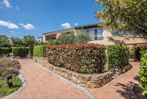 숙박 시설 구내