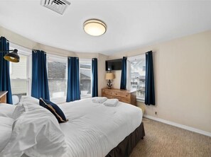 4 bedrooms, iron/ironing board, travel crib, WiFi