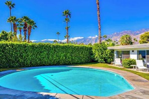 Pool - The Happy Hue Retreat (Palm Springs)