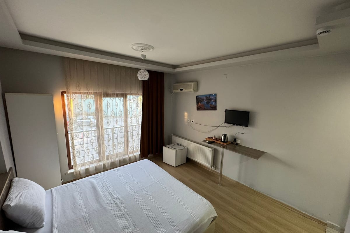 Classic Double Room Single Use