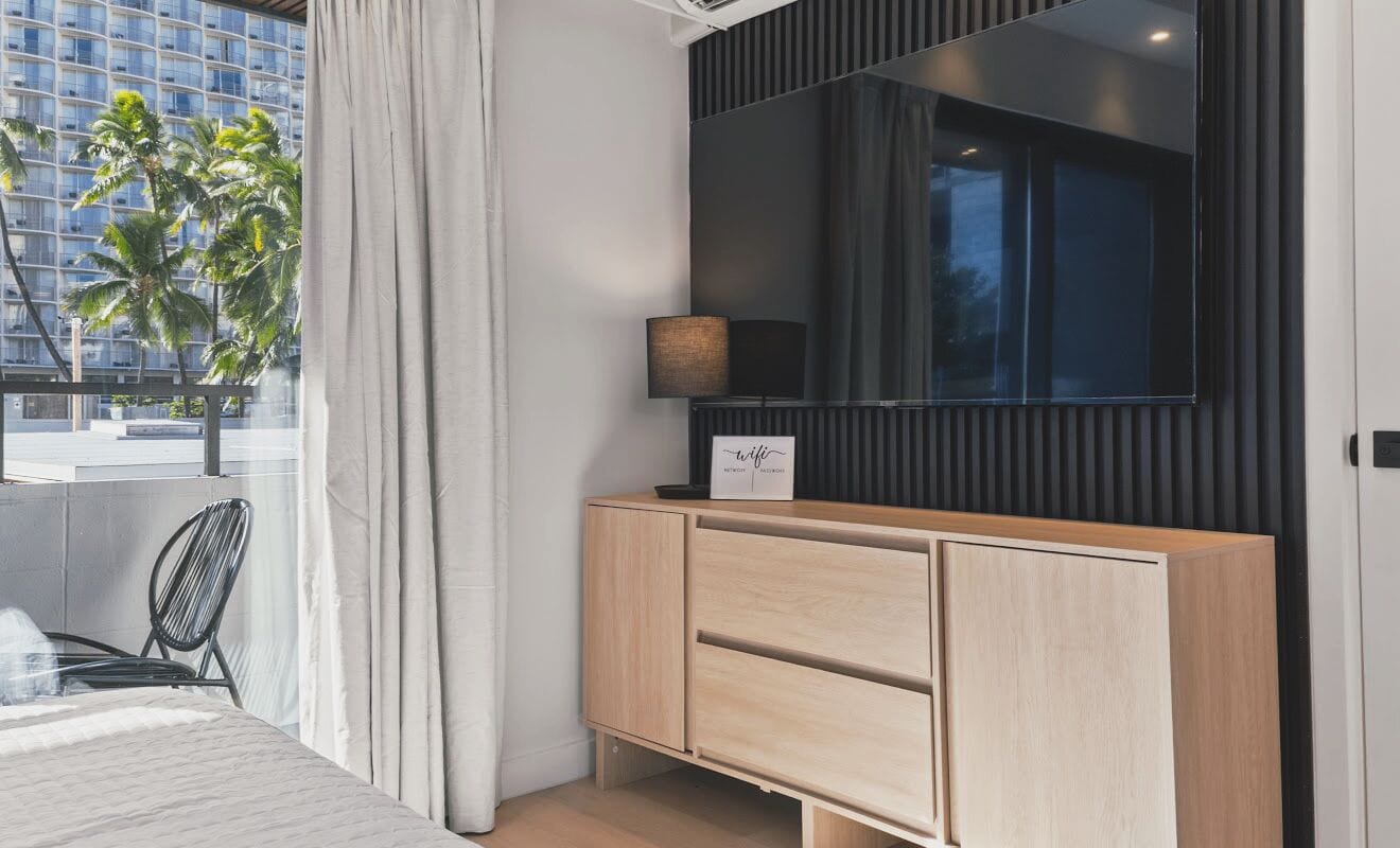 Photo - The Walk-Up Waikiki Beach